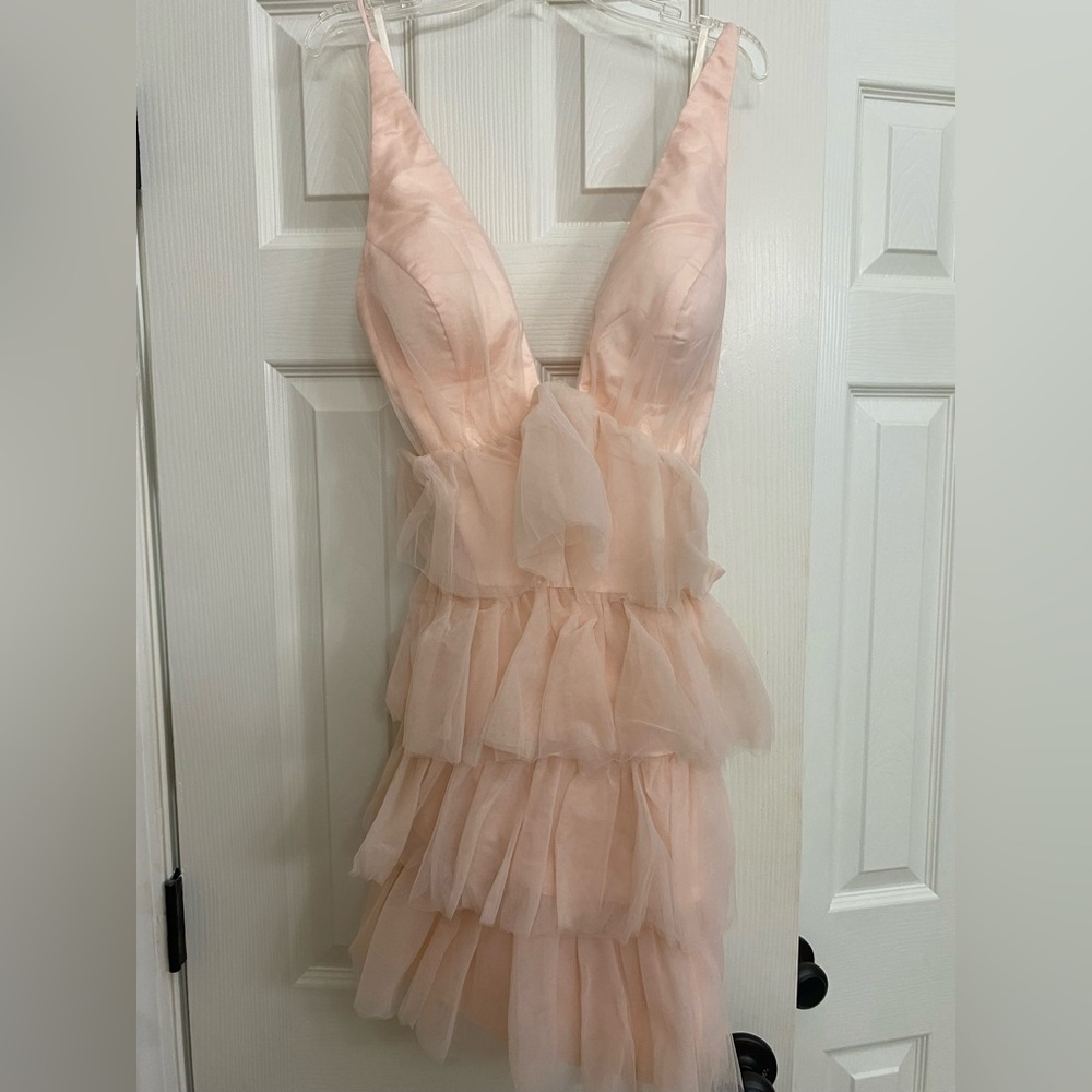 Selfie Leslie Auguste Tiered Frill Mini Dress Blush